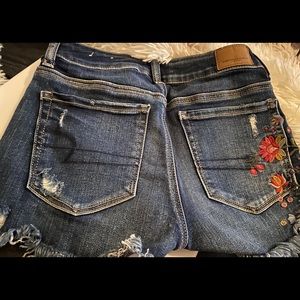 American eagle embroidered shorts